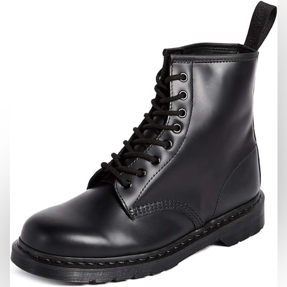 Dr. Martens 1460 8-Tie lace-up boot, black smooth
